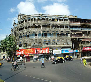 Schöne alte Häuser aus der Kolonialzeit