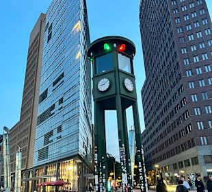 Alteste Ampel Berlins am PPL