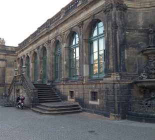 Altstadt Zwinger Deutscher Pavillon