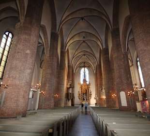 Blick in das Kirchenschiff