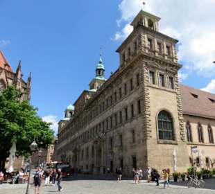 Rathaus im Stil eines ital. Stadtpalastes