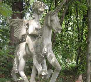 Einhorn mit Vogelfrau