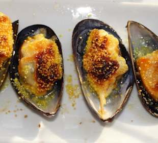 Überbackene Muscheln im "La Paëlla de la Mer"