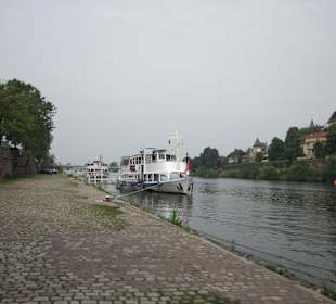Schifffahrt auf dem Neckar