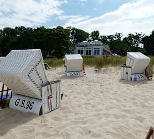 Strandkörbe am Strand von Göhren