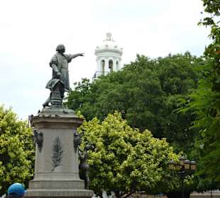 Columbus Statue