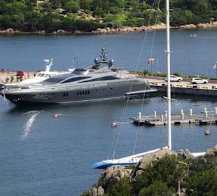 Blick auf den Yachthafen von Porto Cervo