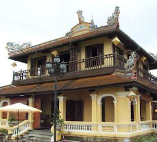 Kaffeehaus über dem Nordtor