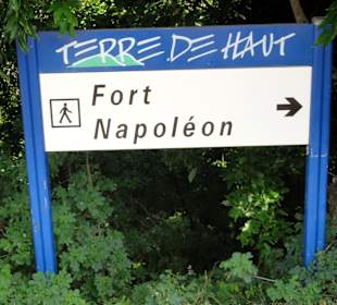 Wegweiser zum Fort Napoléon