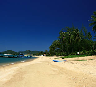 Strand Maenam beim Hotel Pinnacle Samui