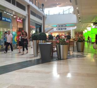 Arkadia - Aleja Jana Pawła II 82  