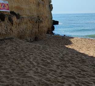 Praia de Nossa Senhora da Rocha
