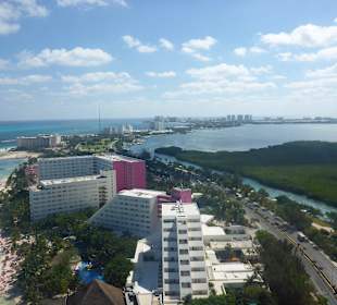 Widok na Cancun z wieży widokowej