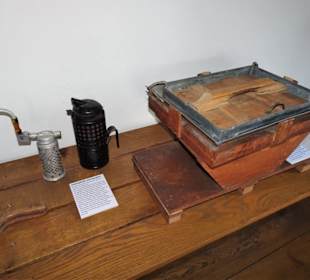 Im Bienenhaus des Mühlenhof Freilichtmuseums