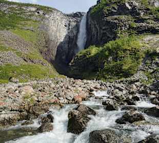 Der Vettisfossen - 275m im freien Fall