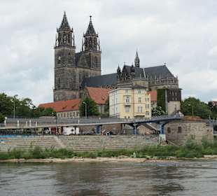 Der Dom von Magdeburg am Domplatz