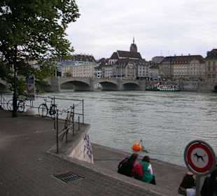 Mittlere Rheinbrücke