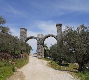 Лесбос. Морья. Акведук