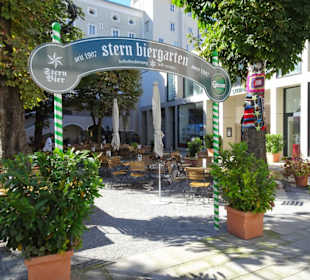 Zugang zum Selbstbedienungs-Biergarten