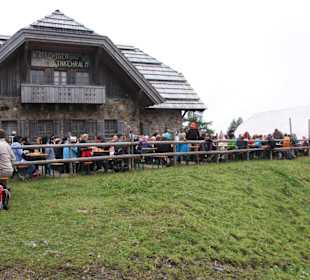 Wanderung inkl. Picknick zur Watschingeralm