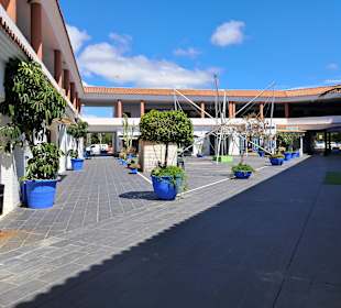 Mini-Mall Novo Sancti Petri