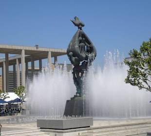 Brunnen vorm Music Center