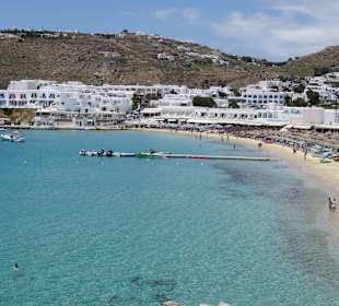 Platis Yialos Strand