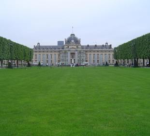Ecole militaire