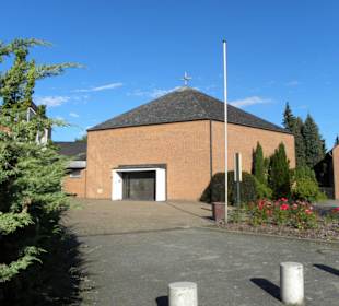 Kath. Kirche St. Paulus Großburgwedel