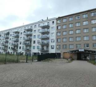 Prora-Koloss: Einst (lnks) und heute