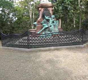 Lessing-Denkmal