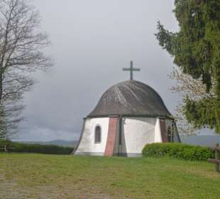 Kapelle auf der Rückseite