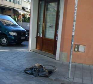 Vorsicht!!! Nicht stolpern, hier wird Pause gemach