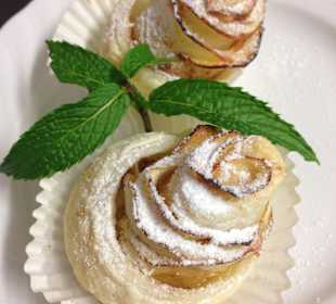 Apfelrosen - hausgemachte Desserts