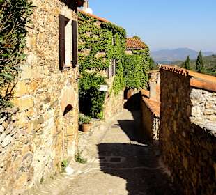 Impressionen aus dem mittelalterlichen Dorf