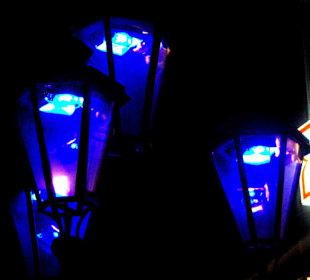 Alle Straßenleuchten in Blau