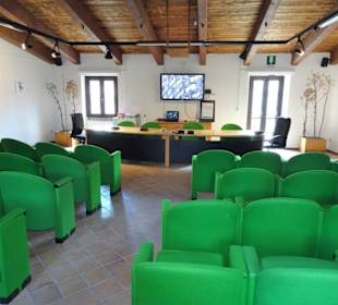 Im Vortragsraum des Museums