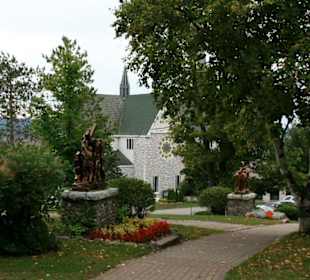 Außenanlage Martyrs' Shrine