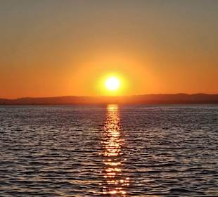 Sonnenuntergang am Hafen
