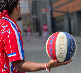 Harlem Globetrotters - perfect shot