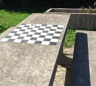 Schaukelweg an der Donau