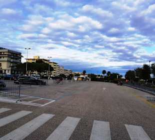 Der große Parkplatz Gebührenpflichtig
