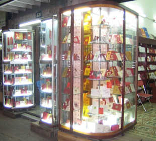 Geschenkkarten, Gratulationskarten und mehr.