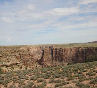 Man erkennt den Canyon von fern