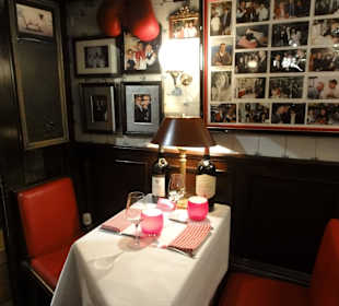 Der Gastraum im Bistro-Flair