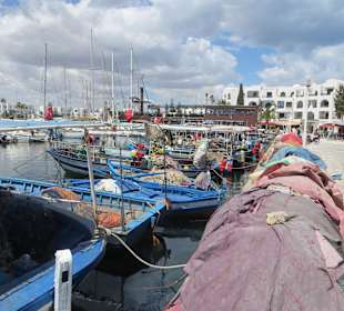 Fischerboote im Hafen