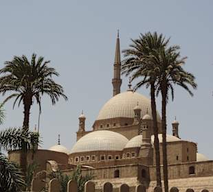 Zitadelle & Alabaster Moschee von außen