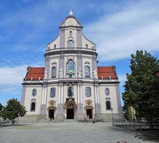 Das Portal der Basilika St. Anna Altötting