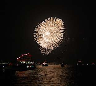 Feuerwerk - Rhein in Flammen