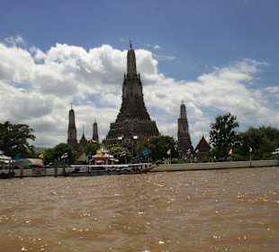 Wat Arun am Chao Phra Ya River